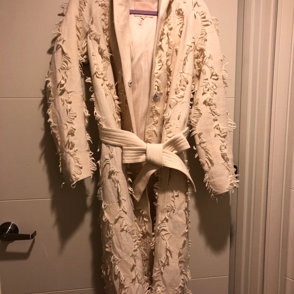 REBECCA TAYLOR OFF-WHITE WRAP FRINGE COAT - Picture 4 of 4
